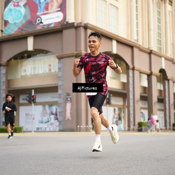 Runner Photo 8087369