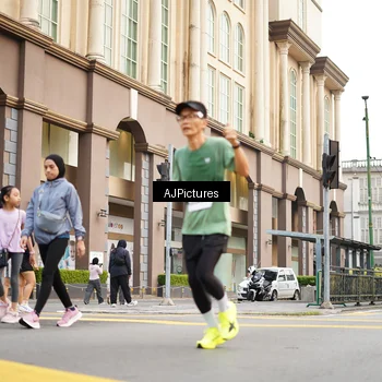 Runner Photo 8087393