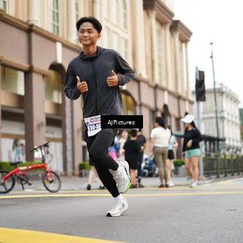 Runner Photo 8087408