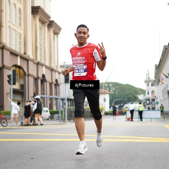 Runner Photo 8087410