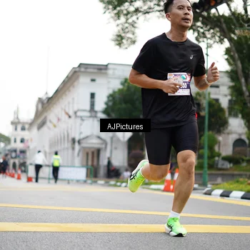 Runner Photo 8087415