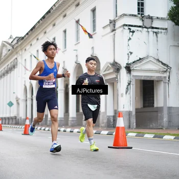Runner Photo 8087425