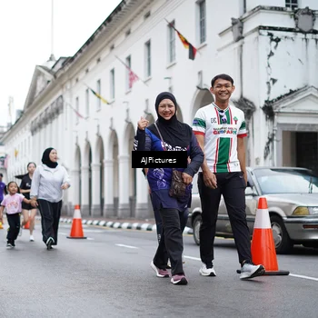 Runner Photo 8087433
