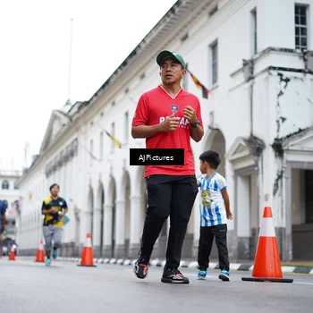 Runner Photo 8087437