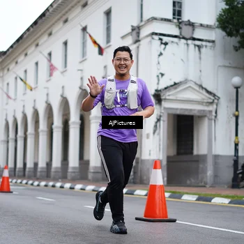 Runner Photo 8087443