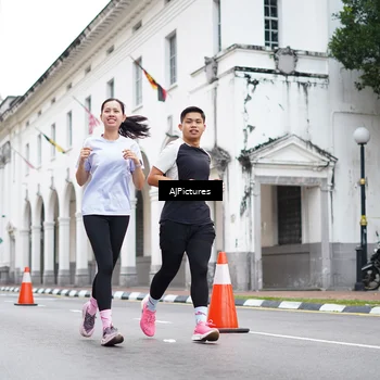 Runner Photo 8087444