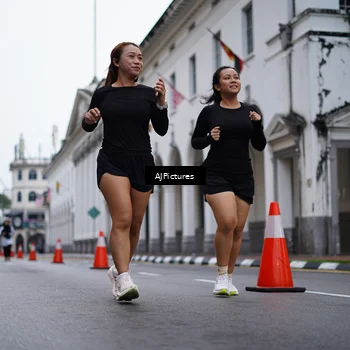 Runner Photo 8087453