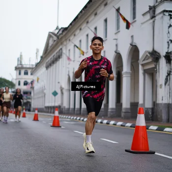Runner Photo 8087458