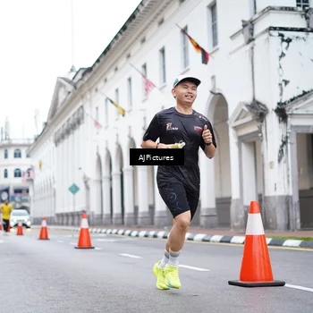 Runner Photo 8087466