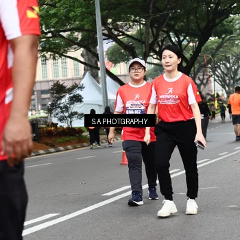 Runner Photo 8087523