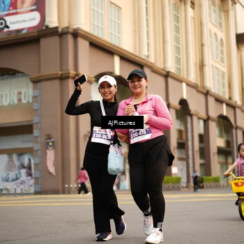 Runner Photo 8087678