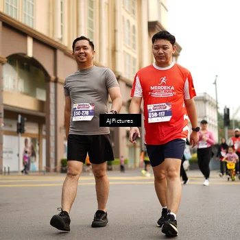 Runner Photo 8087679