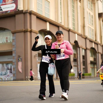 Runner Photo 8087682
