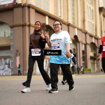 Runner Photo 8087690