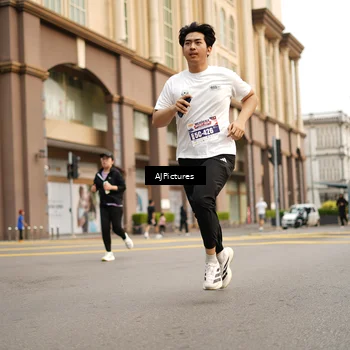 Runner Photo 8087710