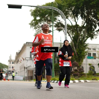Runner Photo 8087713