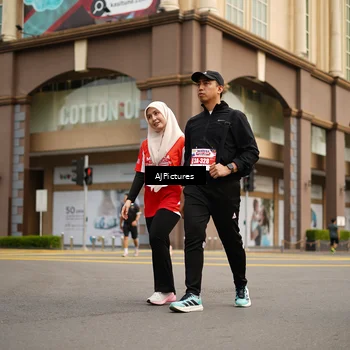 Runner Photo 8087750