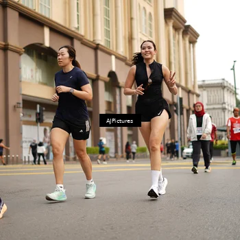 Runner Photo 8087752