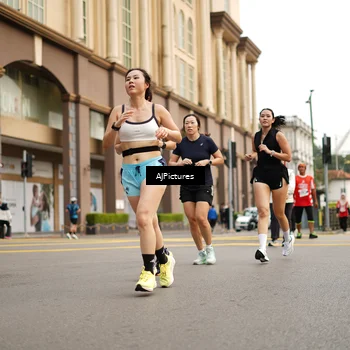Runner Photo 8087757