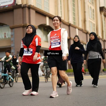 Runner Photo 8087759