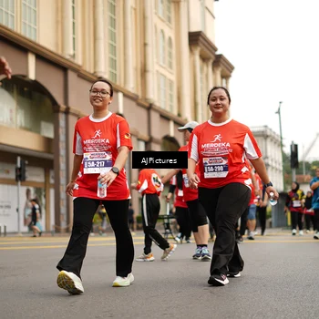 Runner Photo 8087773