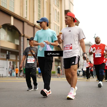 Runner Photo 8087774