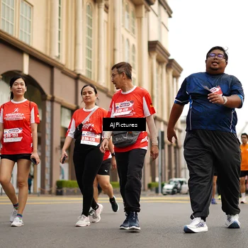 Runner Photo 8087800