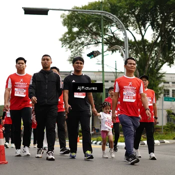 Runner Photo 8087812