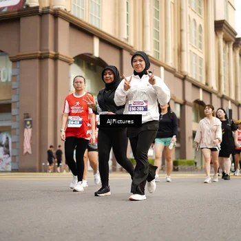 Runner Photo 8087819