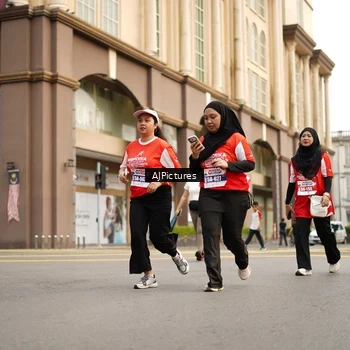 Runner Photo 8087835