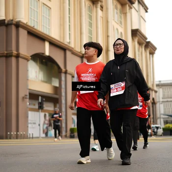 Runner Photo 8087849