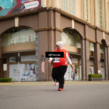 Runner Photo 8087850