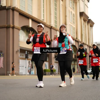 Runner Photo 8087859