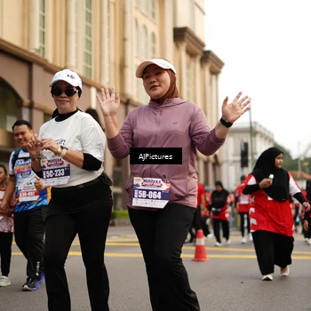 Runner Photo 8087887