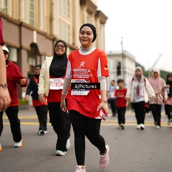 Runner Photo 8087892