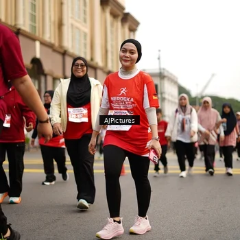 Runner Photo 8087896