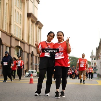 Runner Photo 8087915