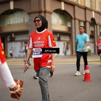 Runner Photo 8087927