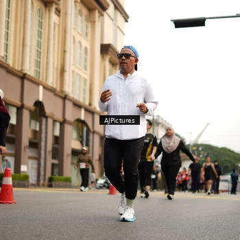 Runner Photo 8087976