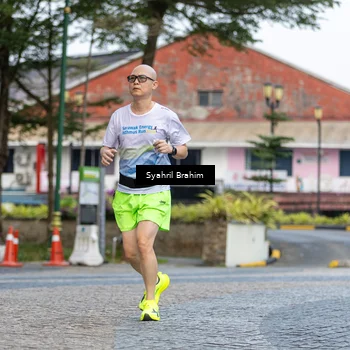Runner Photo 8087991