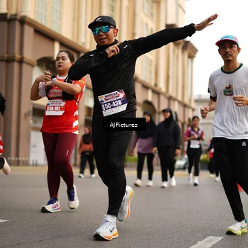 Runner Photo 8088258