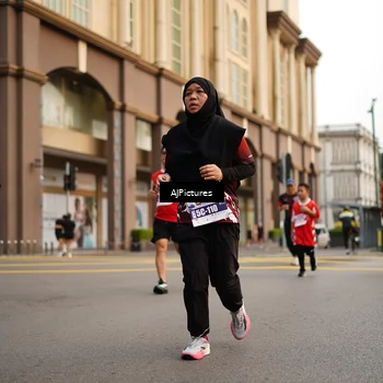 Runner Photo 8088396