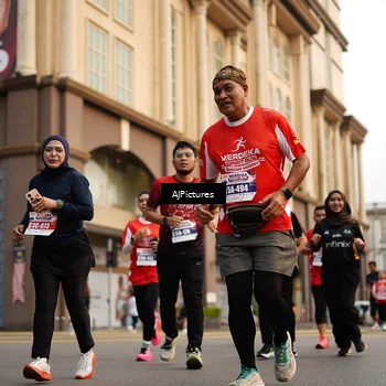 Runner Photo 8088452