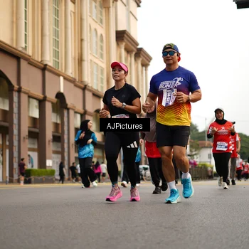 Runner Photo 8088487