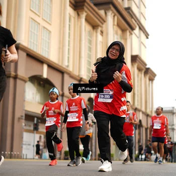 Runner Photo 8088536