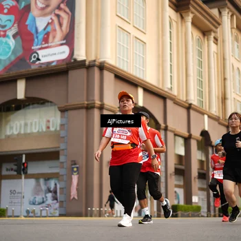 Runner Photo 8088539