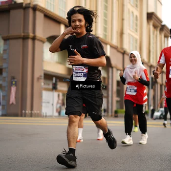 Runner Photo 8088575