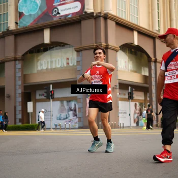 Runner Photo 8088615
