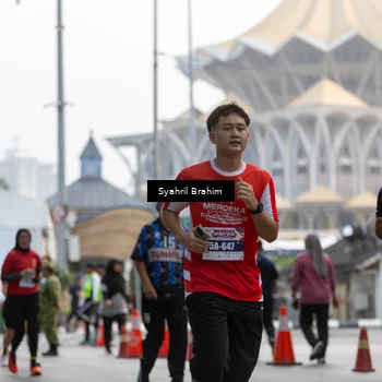 Runner Photo 8088634
