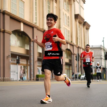 Runner Photo 8088643